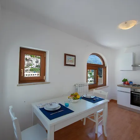 Apartment La Torretta Di Fornillo Positano